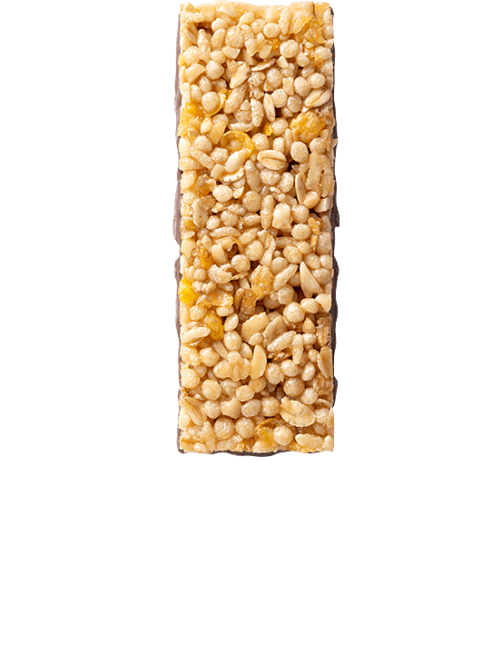 Detalle de barra de cereales y chocolate Corny